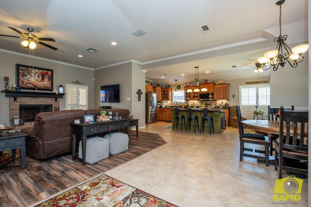 Image 7 of property listing at 6006 Maravillas Street, San Angelo, TX 76904