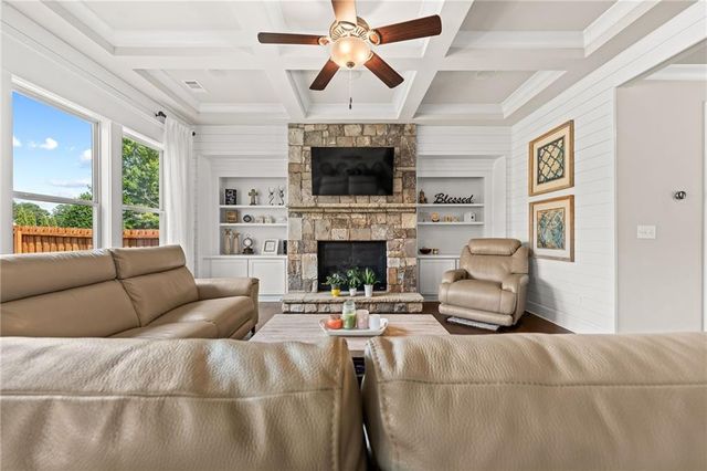 4051 Laura Jean Way, Buford, GA 30518