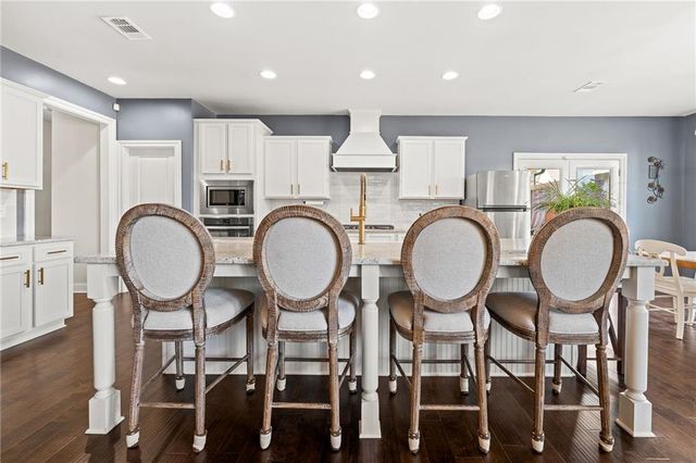 4051 Laura Jean Way, Buford, GA 30518