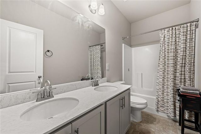 4051 Laura Jean Way, Buford, GA 30518