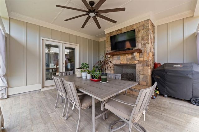 4051 Laura Jean Way, Buford, GA 30518