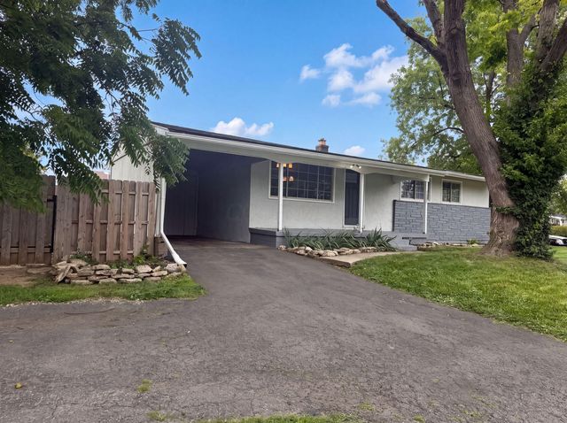 2884 Kingston Avenue, Grove City, OH 43123
