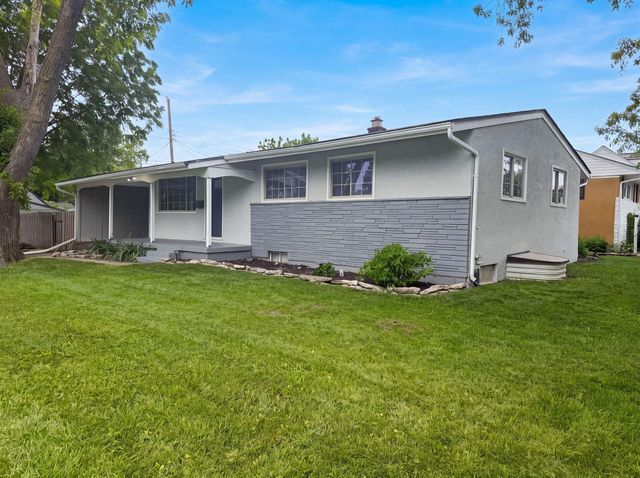 2884 Kingston Avenue, Grove City, OH 43123