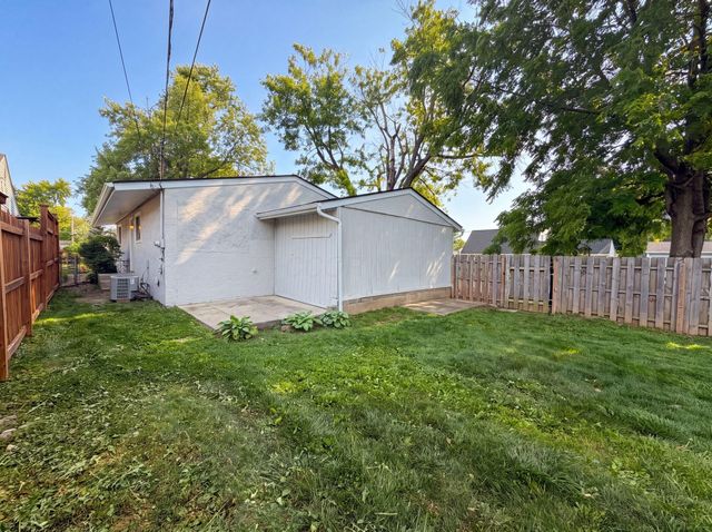 2884 Kingston Avenue, Grove City, OH 43123