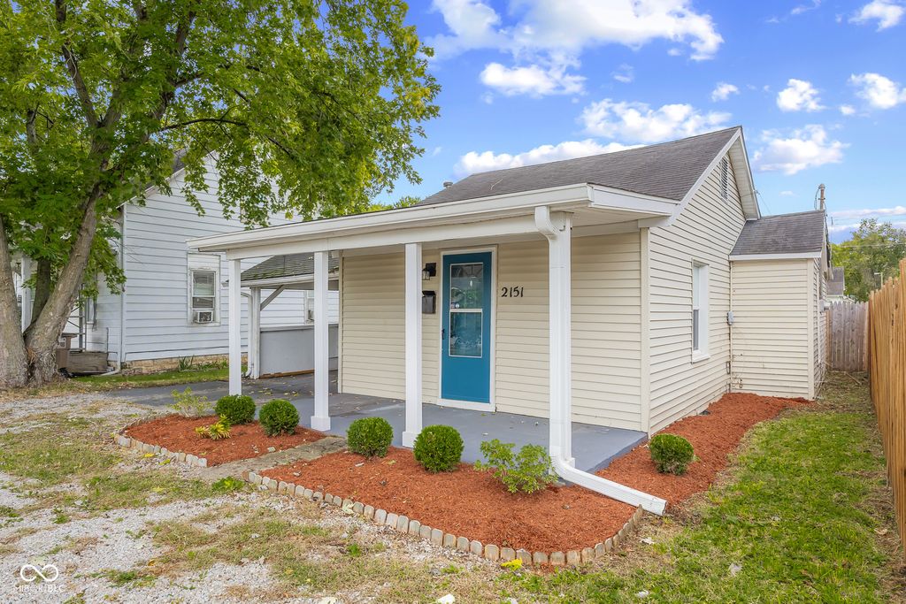 2151 Park Avenue, Columbus, IN 47201