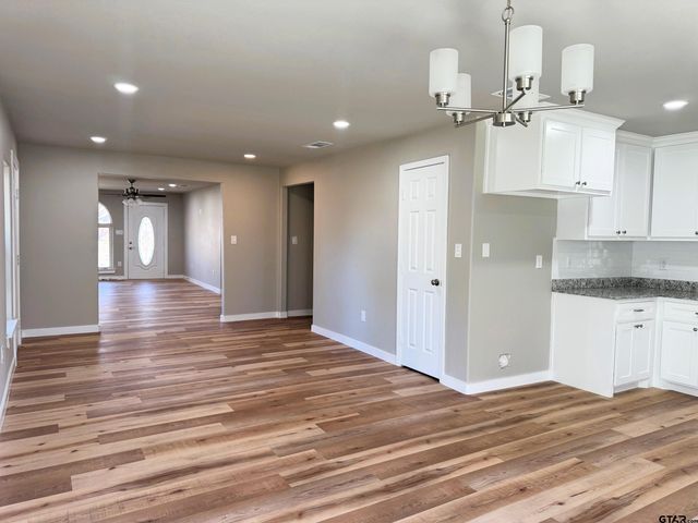 516 S O'Tyson, Mt Pleasant, TX 75455