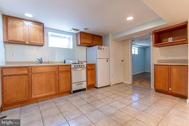 415 S ADAMS ST, Arlington, VA 22204