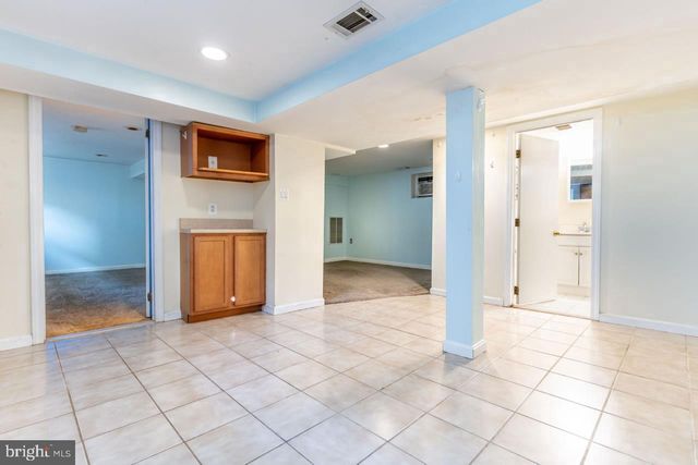 415 S ADAMS ST, Arlington, VA 22204