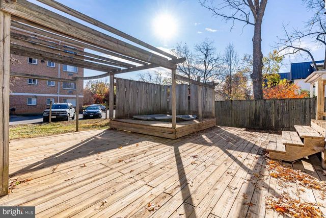 415 S ADAMS ST, Arlington, VA 22204