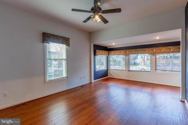 415 S ADAMS ST, Arlington, VA 22204