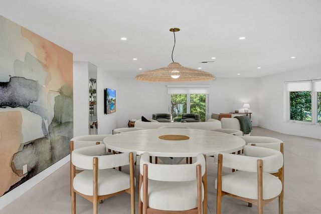 5581 NE 31st Avenue, Fort Lauderdale, FL 33308