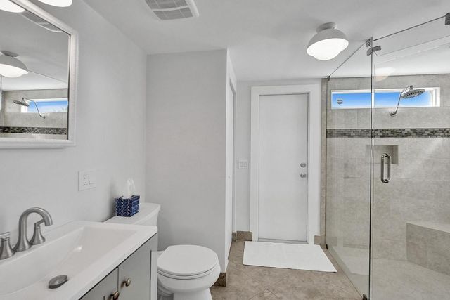 5581 NE 31st Avenue, Fort Lauderdale, FL 33308