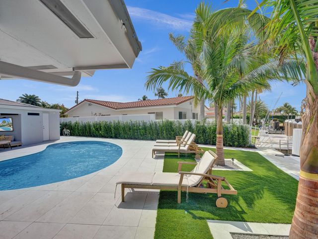 5581 NE 31st Avenue, Fort Lauderdale, FL 33308