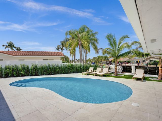 5581 NE 31st Avenue, Fort Lauderdale, FL 33308