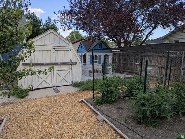 5949 SANDUSKY CIR, Murray, UT 84123