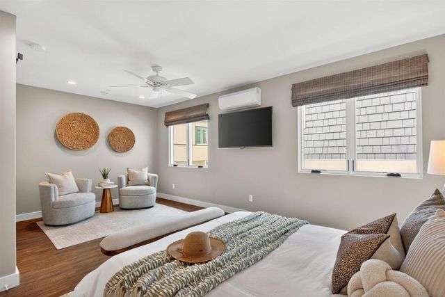 3828 Mission Blvd, San Diego, CA 92109