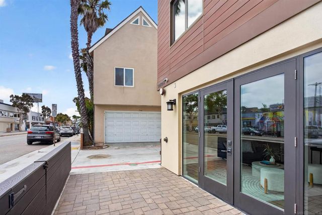 3828 Mission Blvd, San Diego, CA 92109