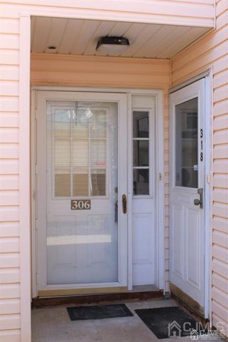 306 Plymouth Road, North Brunswick, NJ 08902