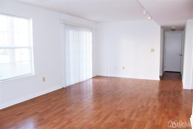 306 Plymouth Road, North Brunswick, NJ 08902