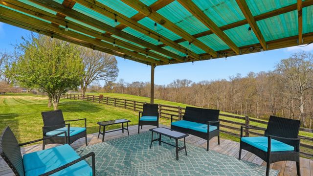 2820 Lockertsville Rd, Ashland City, TN 37015