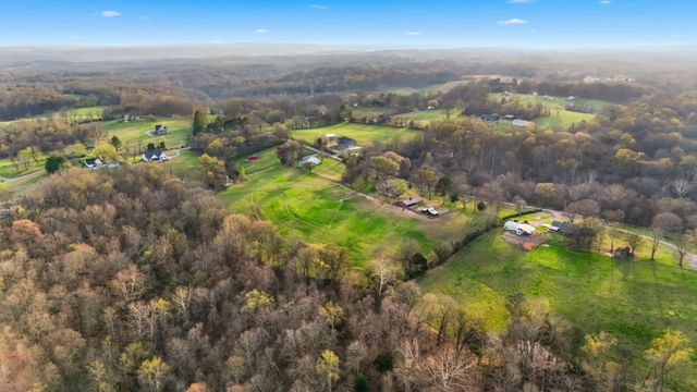 2820 Lockertsville Rd, Ashland City, TN 37015