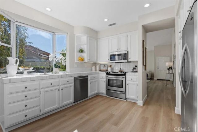 21185 Cancun, Mission Viejo, CA 92692