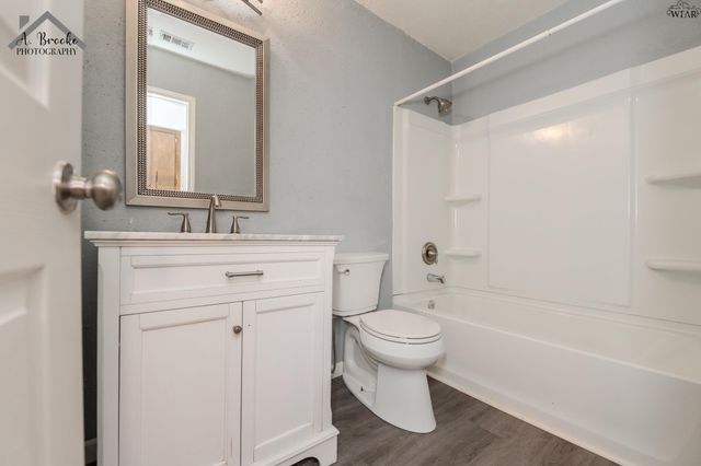 1632 GRANDVIEW WEST, Wichita Falls, TX 76306