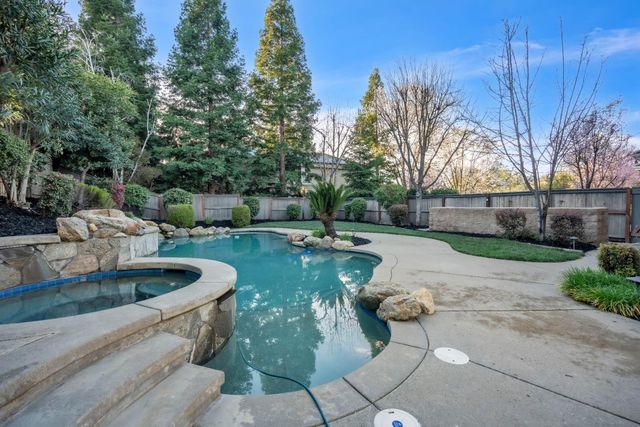 4035 Shadybrook Ct, Granite Bay, CA 95746