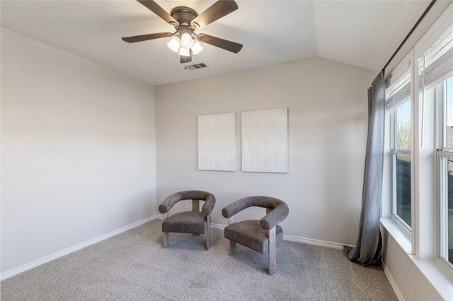 5712 Meadowglen Drive, Denton, TX 76226