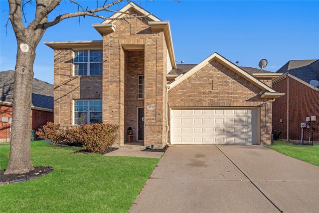 5712 Meadowglen Drive, Denton, TX 76226