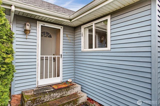 657 17th Avenue, Longview, WA 98632