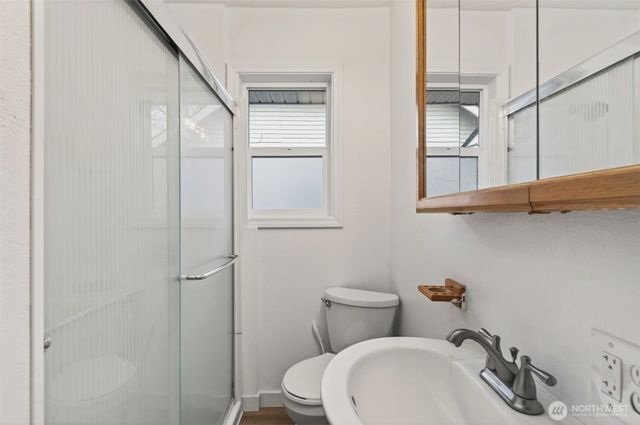 657 17th Avenue, Longview, WA 98632