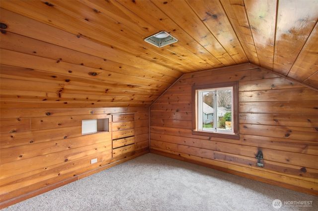 657 17th Avenue, Longview, WA 98632