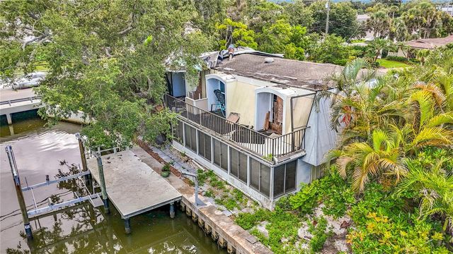 3511 NORTH CIR, Largo, FL 33770