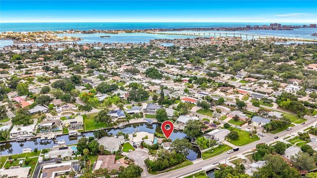 3511 NORTH CIR, Largo, FL 33770