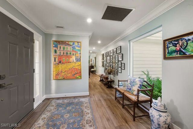 254 Edgemere WAY E, Naples, FL 34105