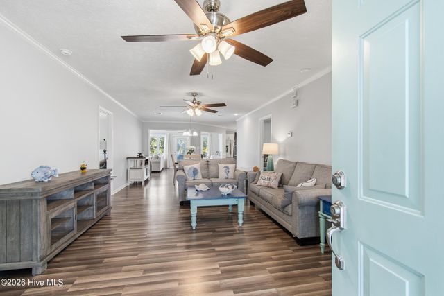 205 SW 15th Street, Oak Island, NC 28465