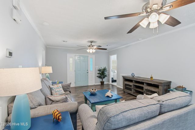 205 SW 15th Street, Oak Island, NC 28465