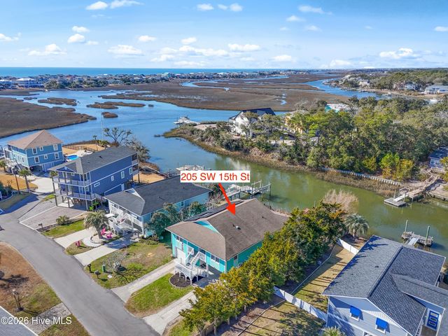 205 SW 15th Street, Oak Island, NC 28465