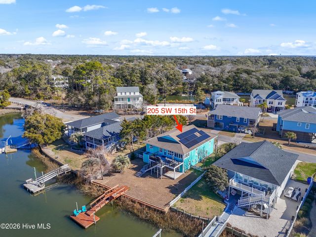 205 SW 15th Street, Oak Island, NC 28465