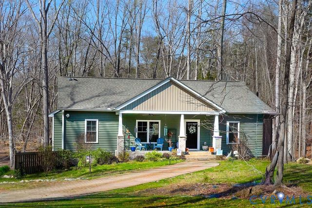 5670 Hickory St, Powhatan, VA 23139