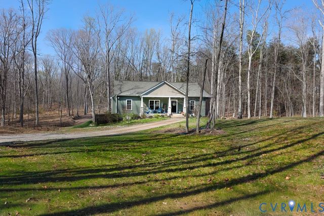 5670 Hickory St, Powhatan, VA 23139