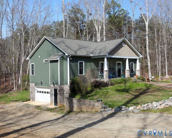 5670 Hickory St, Powhatan, VA 23139