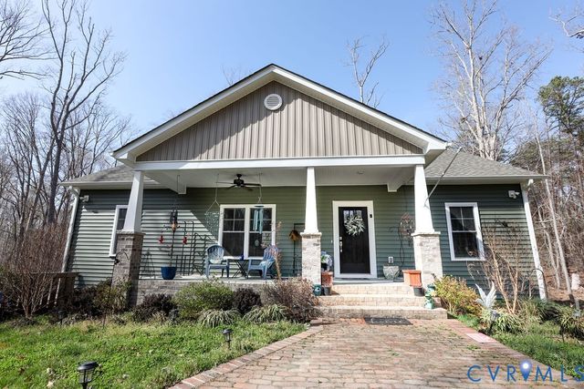 5670 Hickory St, Powhatan, VA 23139