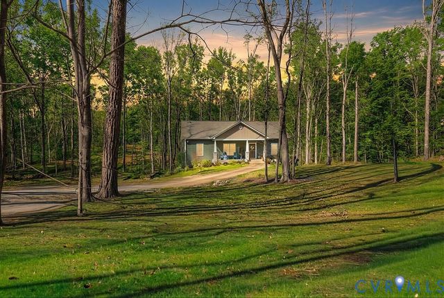 5670 Hickory St, Powhatan, VA 23139