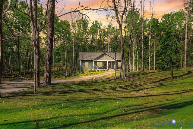 5670 Hickory St, Powhatan, VA 23139