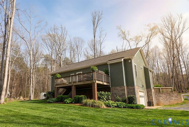 5670 Hickory St, Powhatan, VA 23139