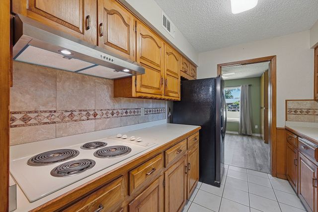 2506 Glen Court, Irving, TX 75062