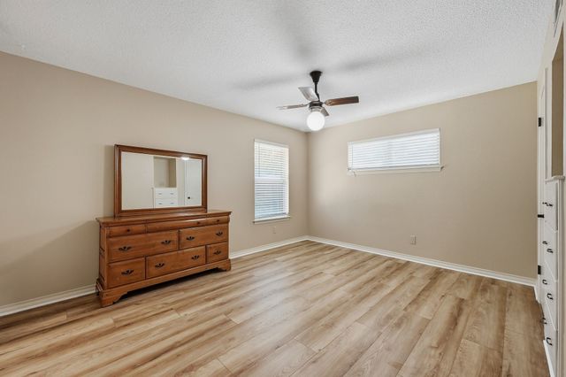 2506 Glen Court, Irving, TX 75062