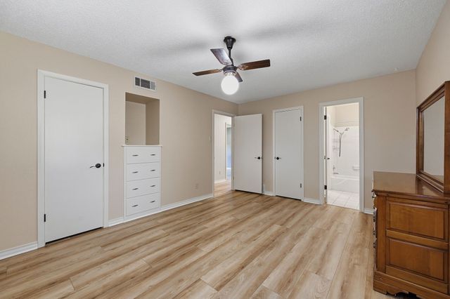 2506 Glen Court, Irving, TX 75062